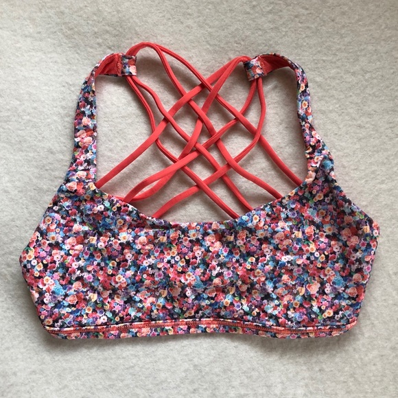 lululemon athletica Other - Lululemon Free to be Wild Sports Bra